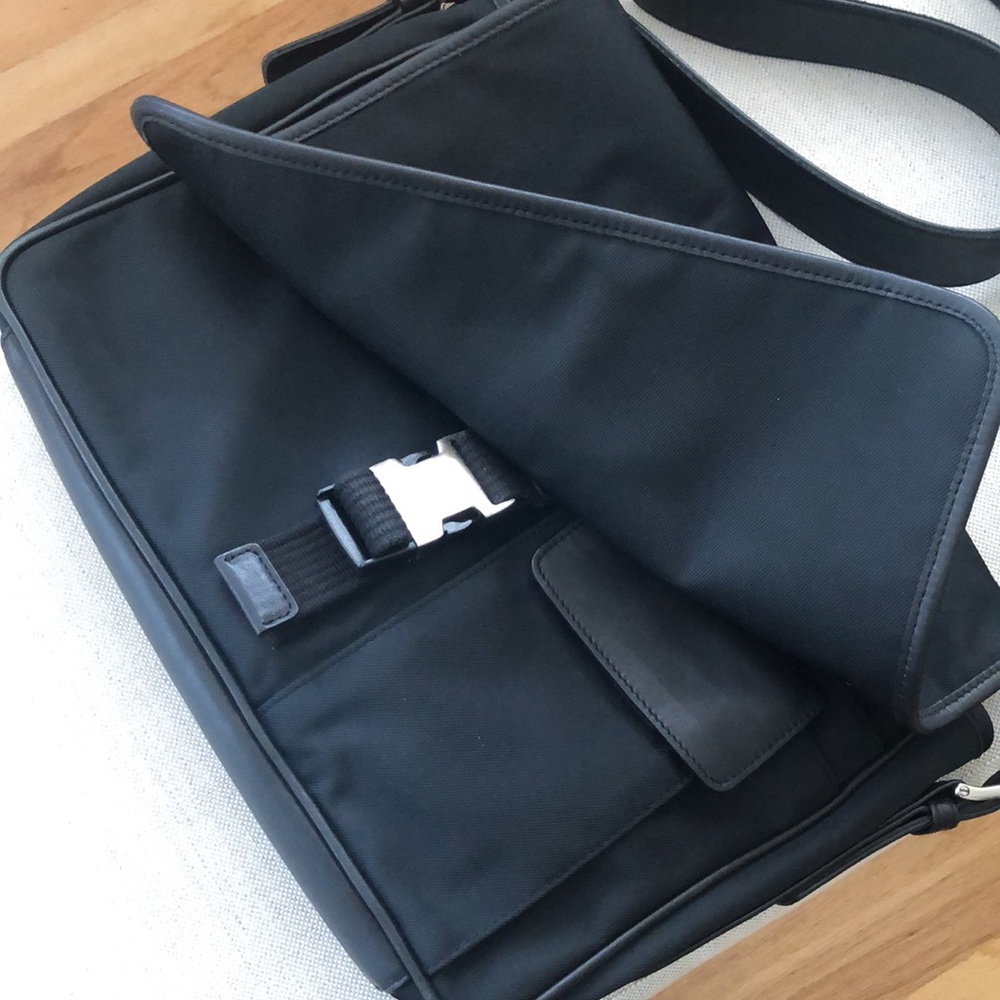 COPY - Coach 5118 Messenger Laptop Bag Black